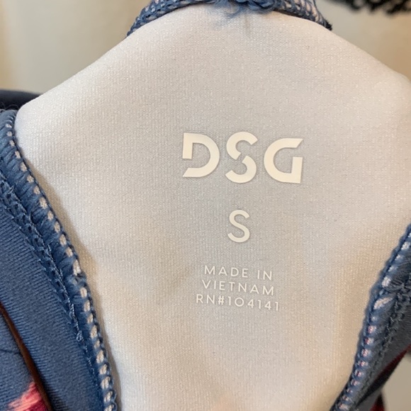 DSG Floral Tank Top - Picture 4 of 4